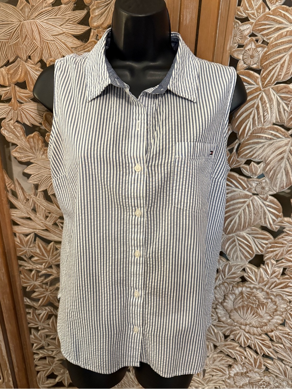 Tommy Hilfiger Blue and White Striped Sleeveless Button-Down Top